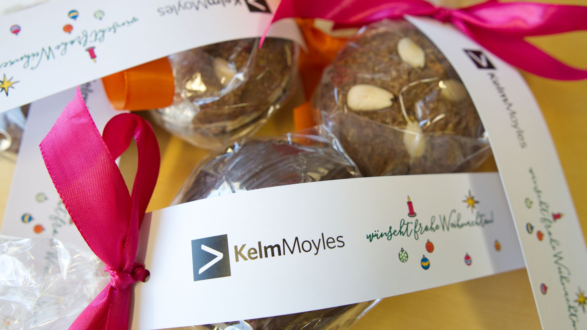 KelmMoyles gingerbread beautifully wrapped